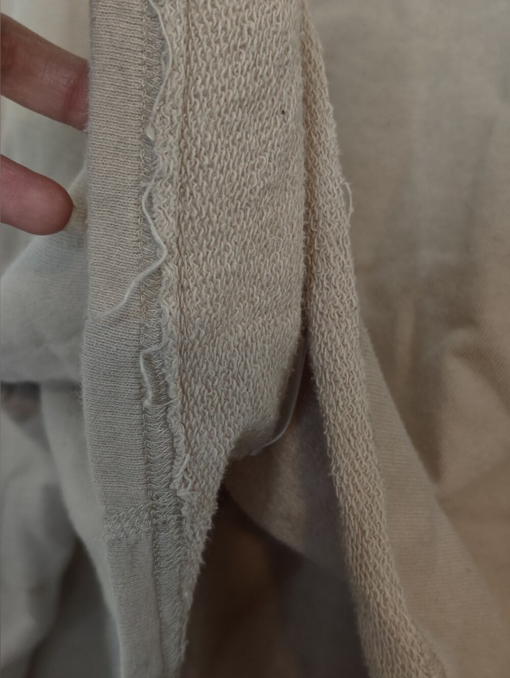 Relaxed Crewneck Sweatshirt - Cream - Picture 10 of 12